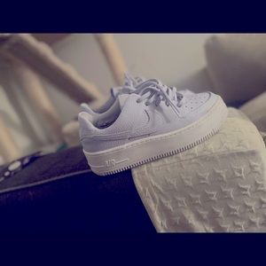 Nike Air Force 1 Sage Low (Lavender)